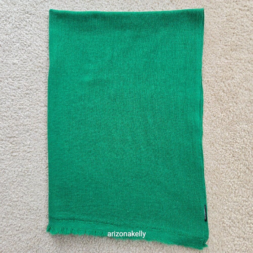 NWOT Cashmere Woven Scarf Made In Nepal Kelly Green - Picture 11 of 15